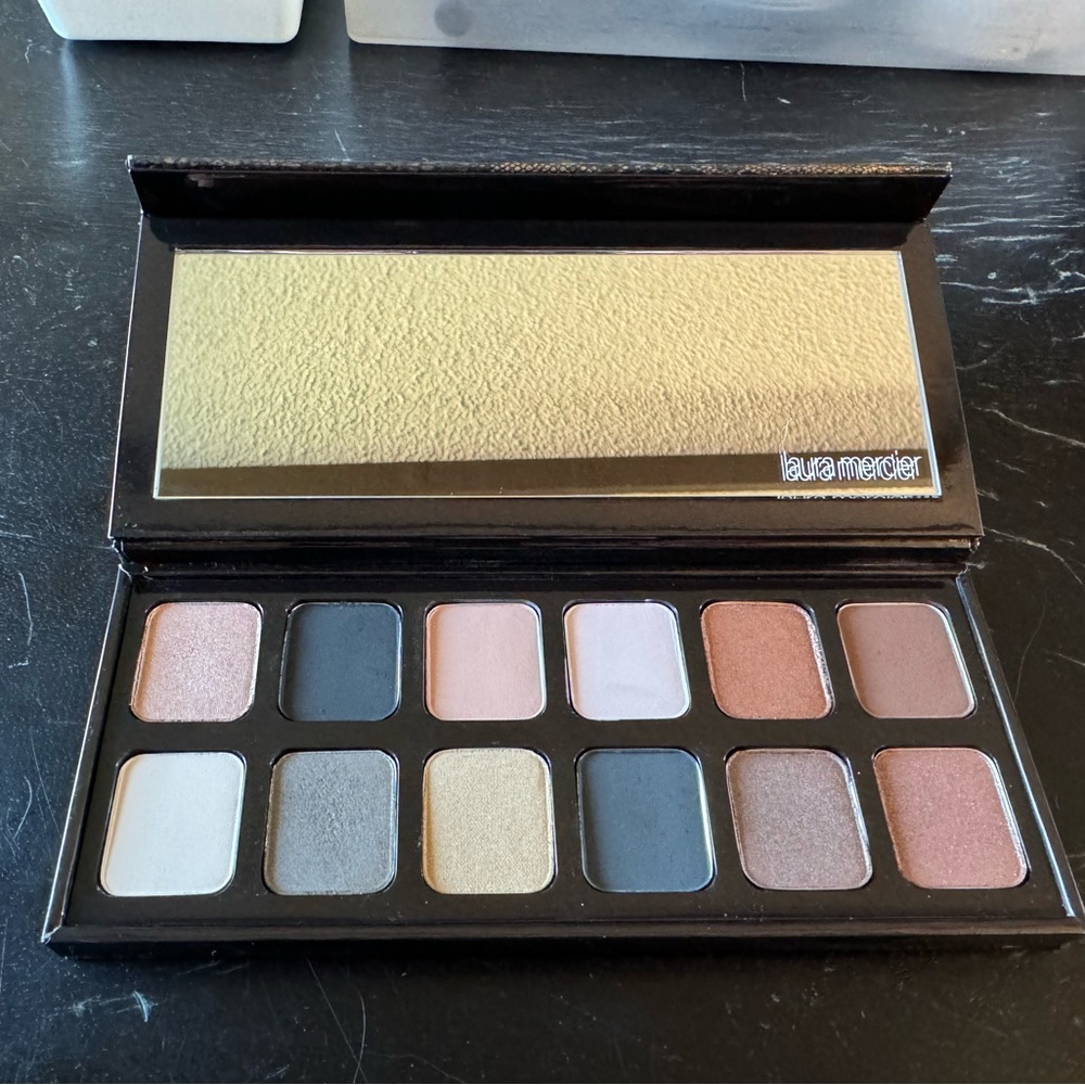 laura mercier Neutral and Rose Gold Eyeshadow Palette